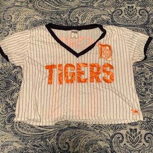 Detroit tigers crop t shirt